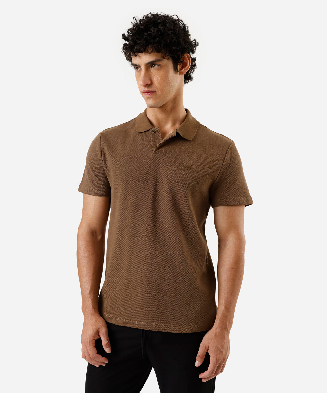polo slim masculina de algodão manga curta texturizada marrom