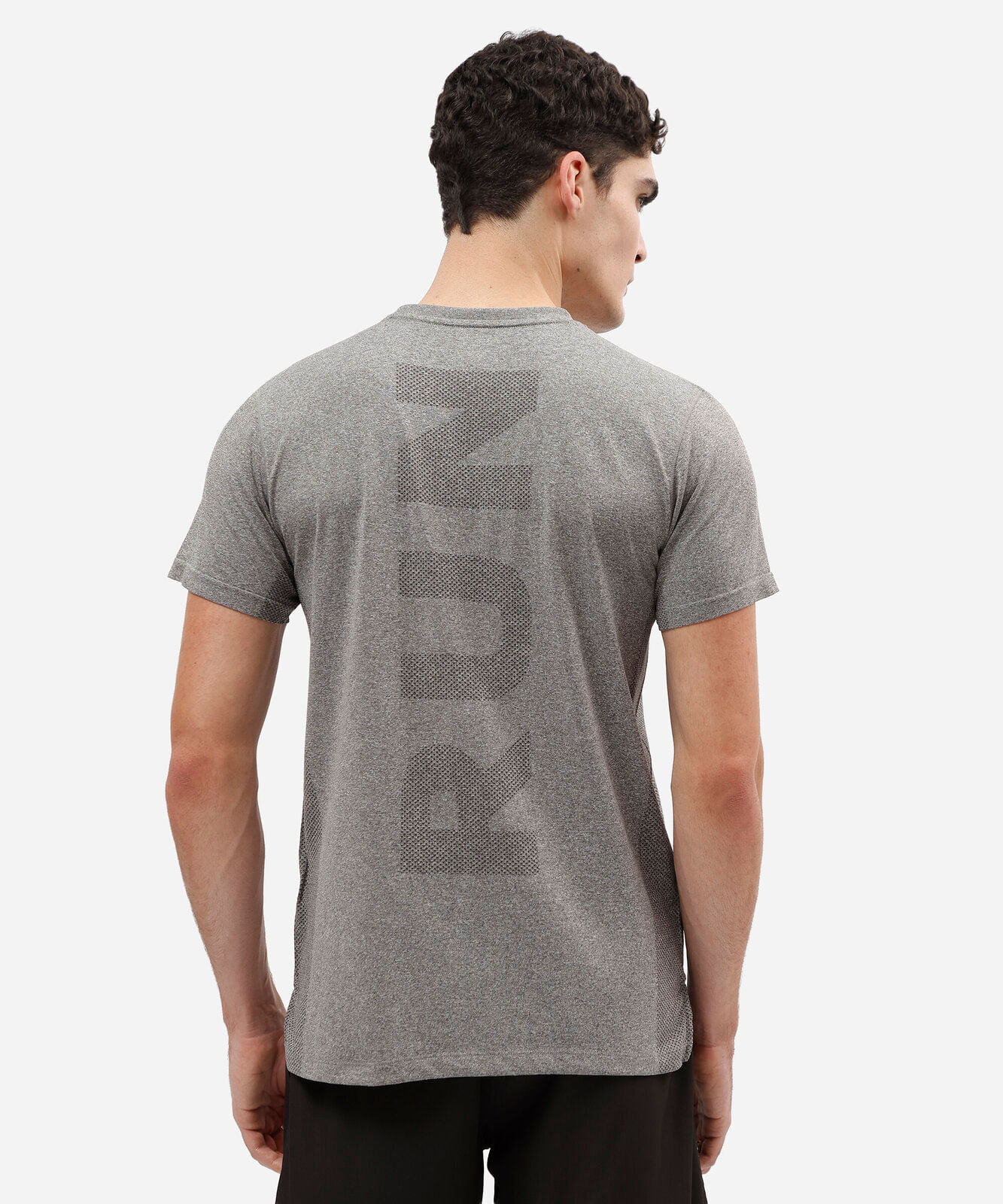 camiseta masculina de poliamida esportiva sem costura cinza