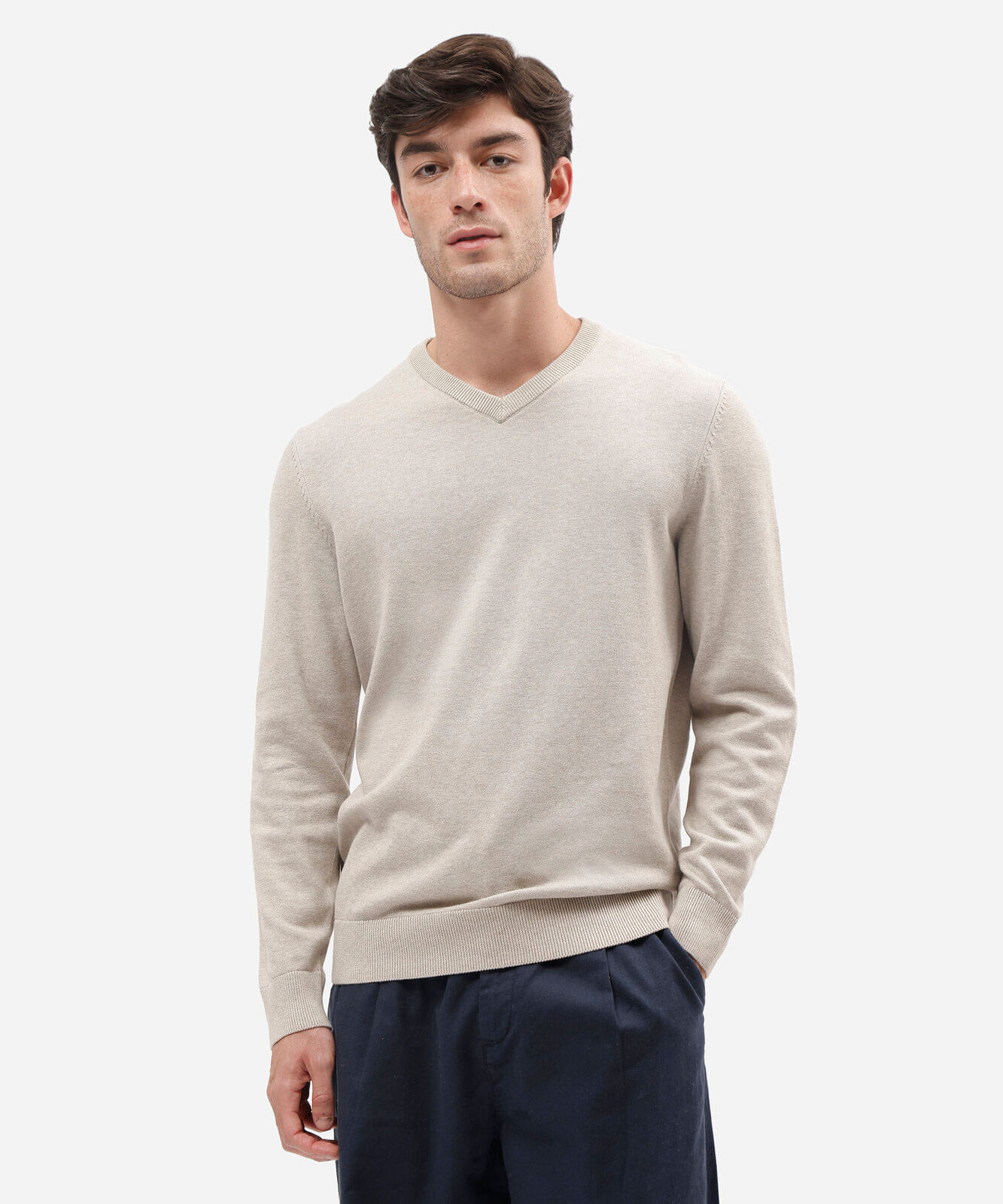 suéter masculino de tricot gola v cinza
