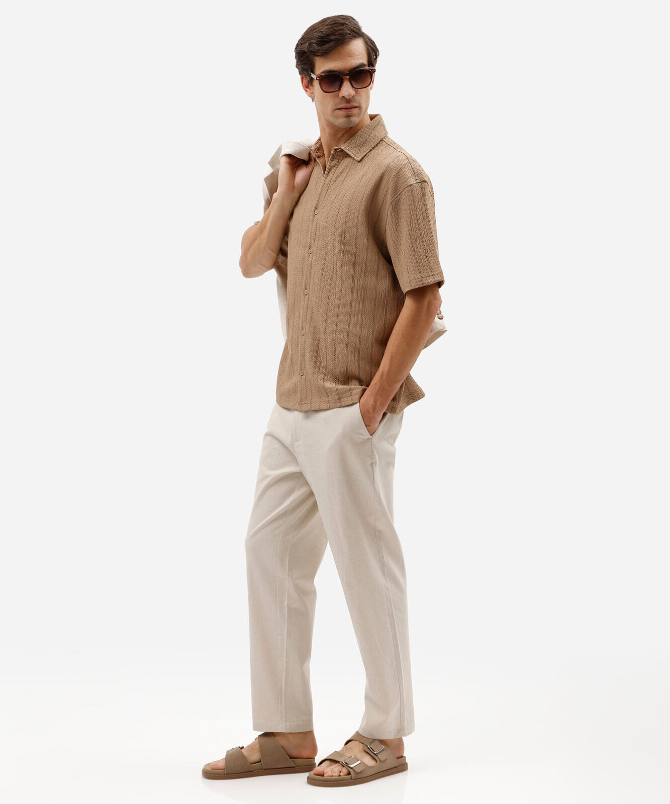 calça chino slim masculina com linho bege
