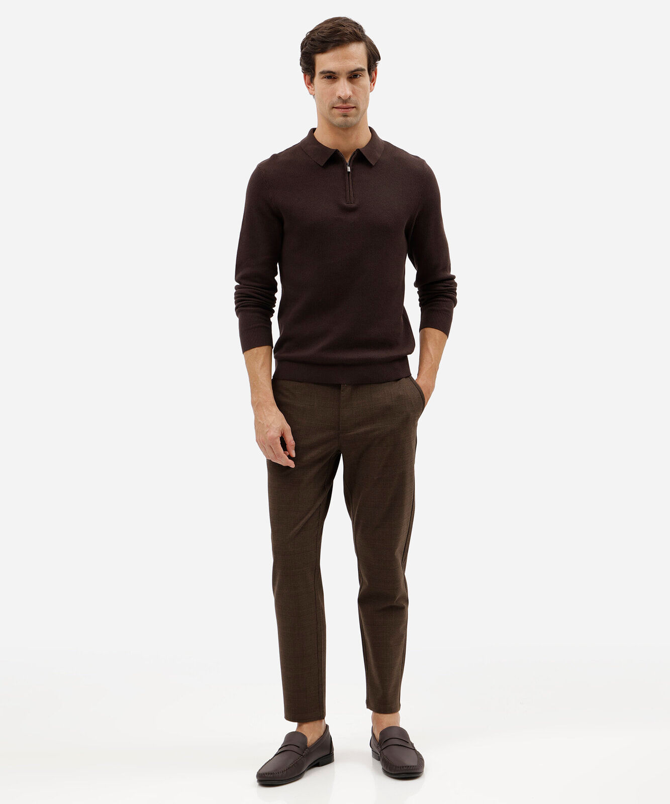 calça slim masculina xadrez com bolsos marrom