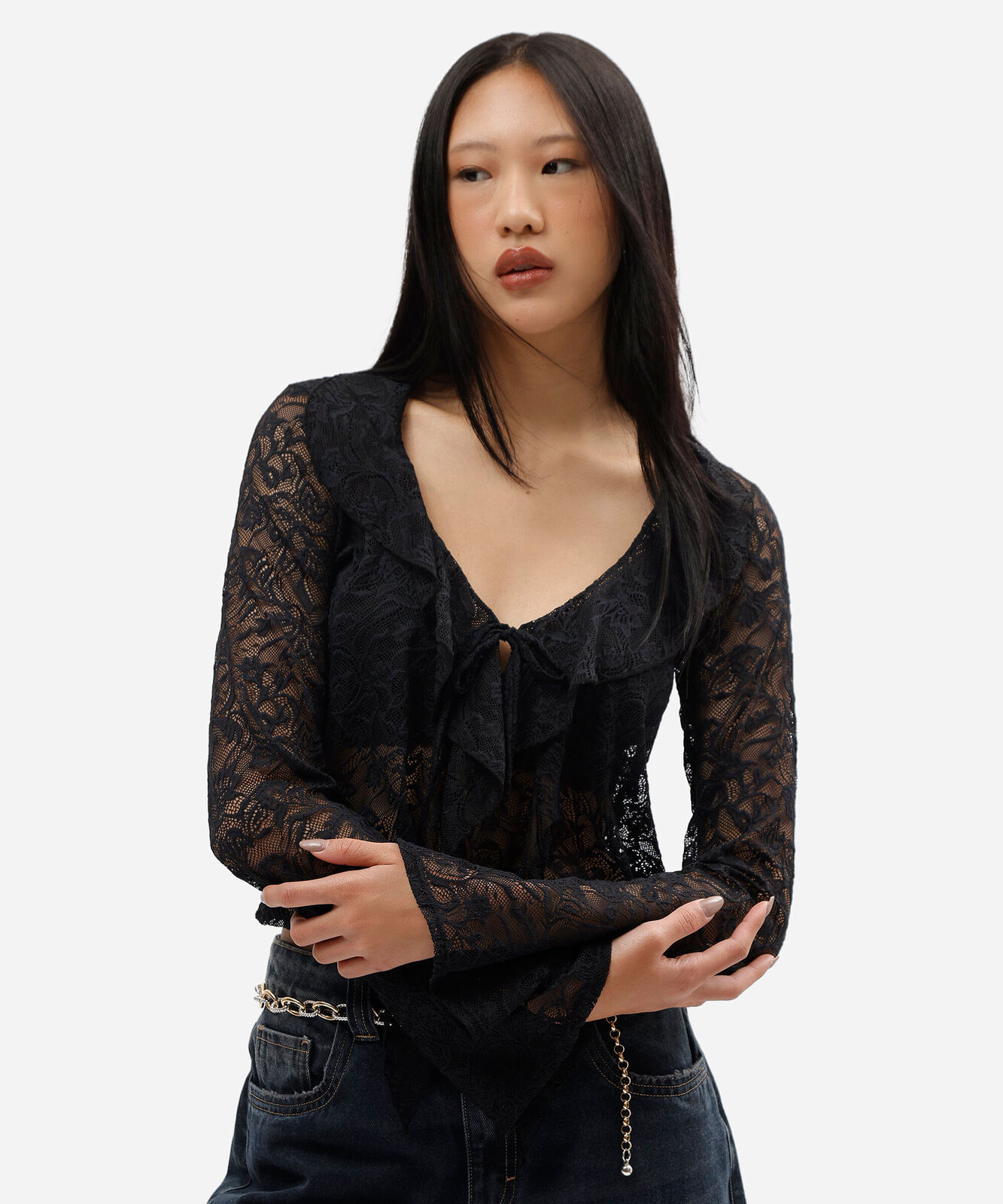 blusa feminina de renda decote v manga longa com babado preta