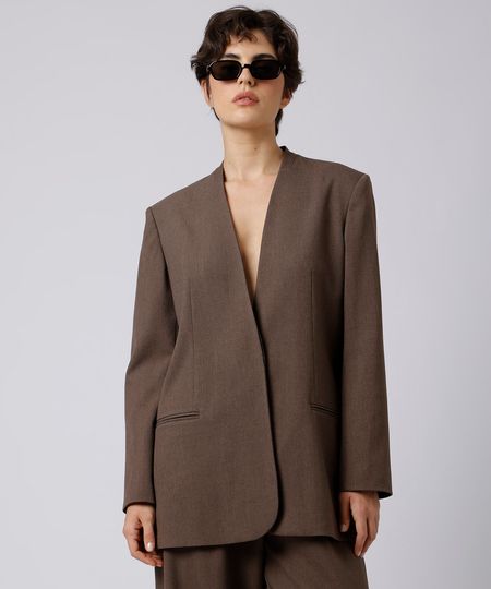 blazer de alfaiataria feminino sem lapela mindset marrom PP