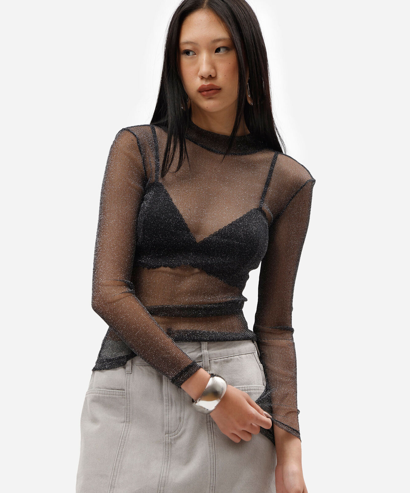 blusa feminina de tule gola alta manga longa com lurex preta