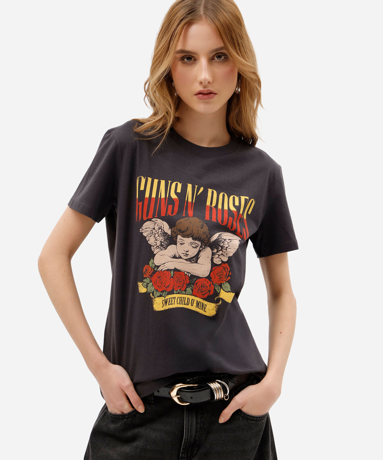 camiseta feminina de algodão peruano manga curta guns n roses cinza
