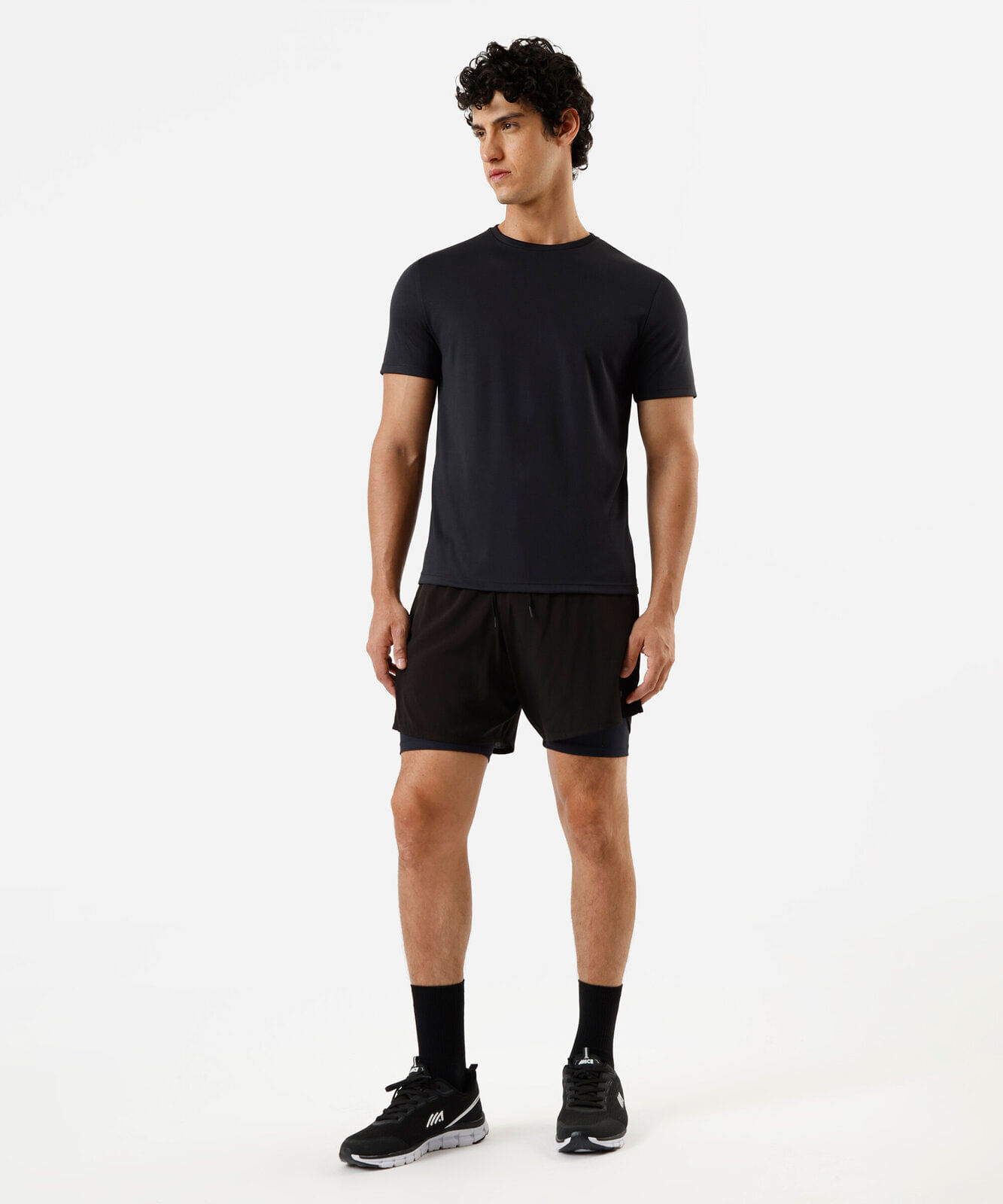 camiseta esportiva masculina manga curta preta