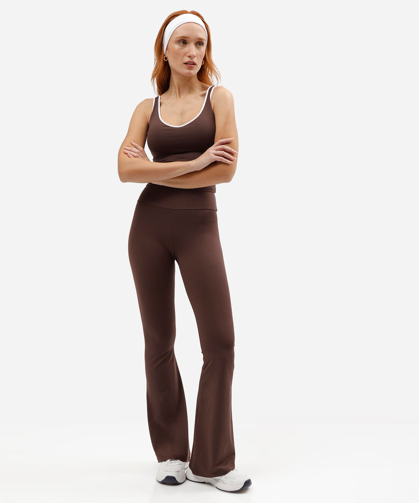 calça legging flare esportiva feminina de poliamida marrom