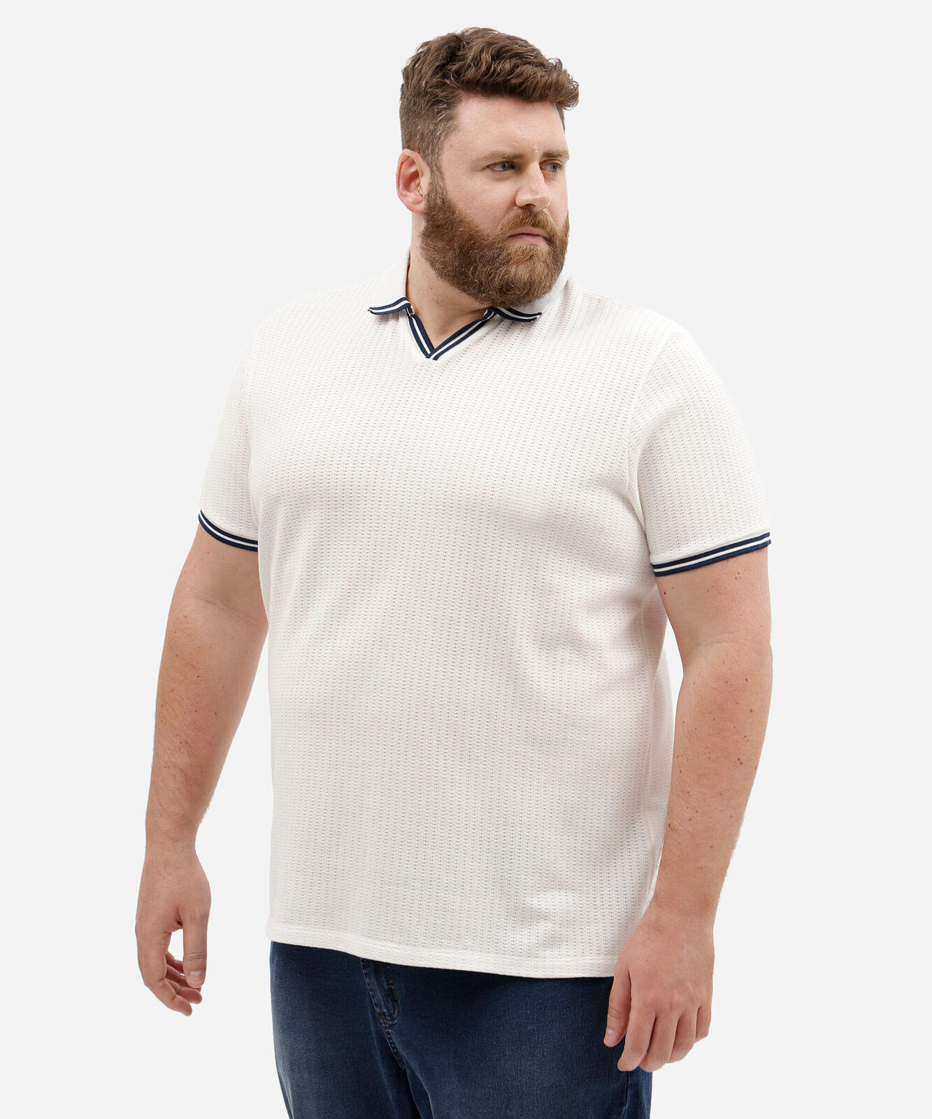 polo masculina de tricot manga curta texturizada plus size off white