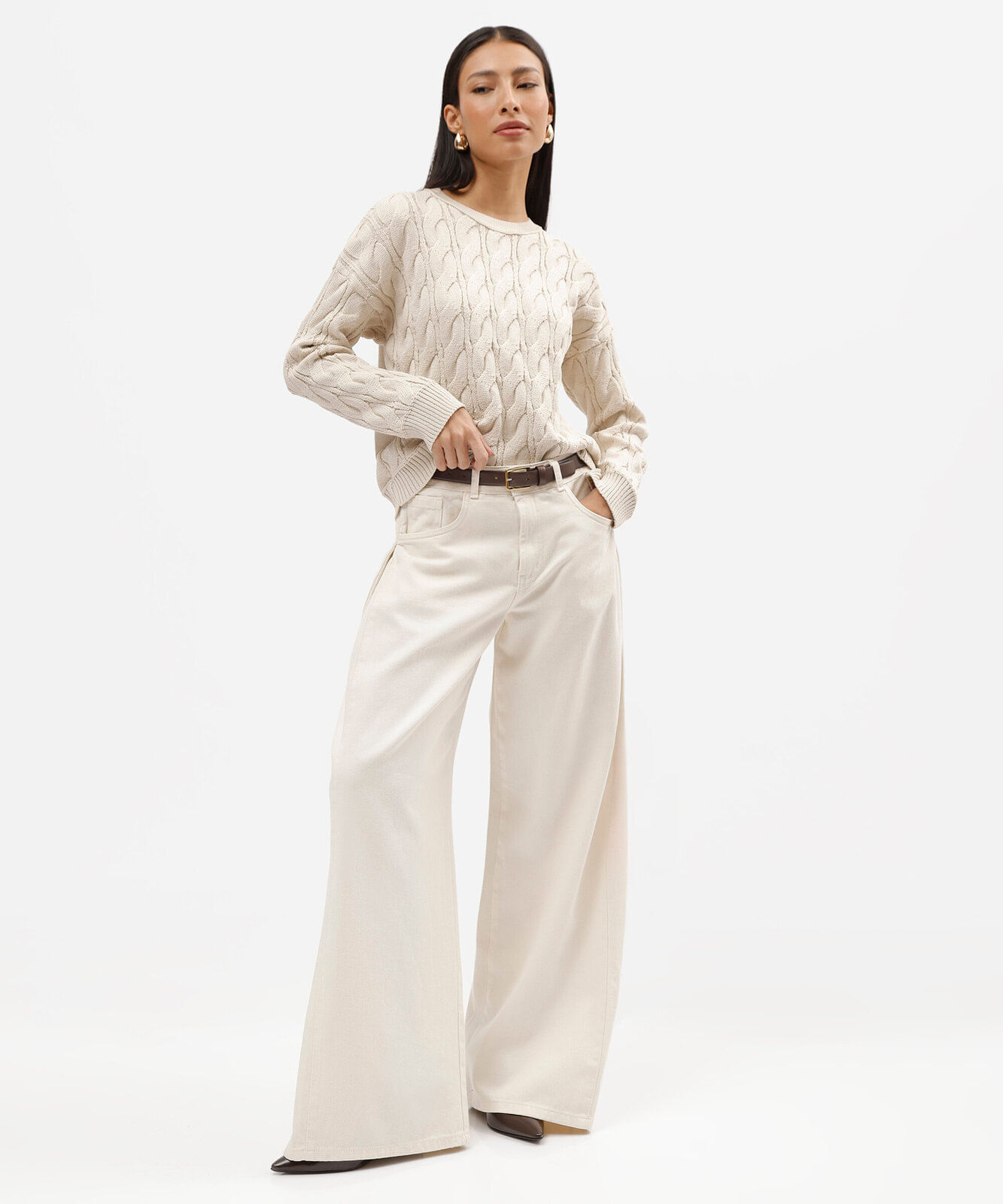 calça wide leg feminina de sarja com pregas cintura alta off white