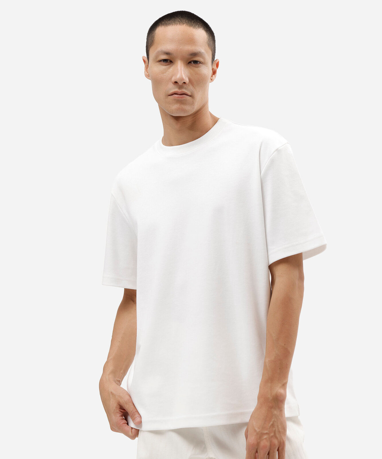 camiseta masculina relaxed de algodão peruano branca