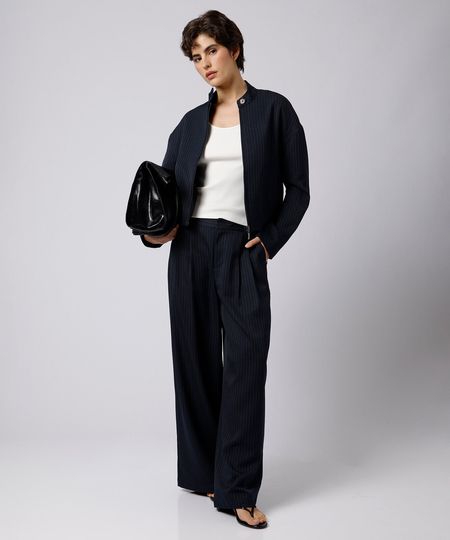 calça wide leg de alfaiataria feminina com pregas risca de giz mindset azul 44