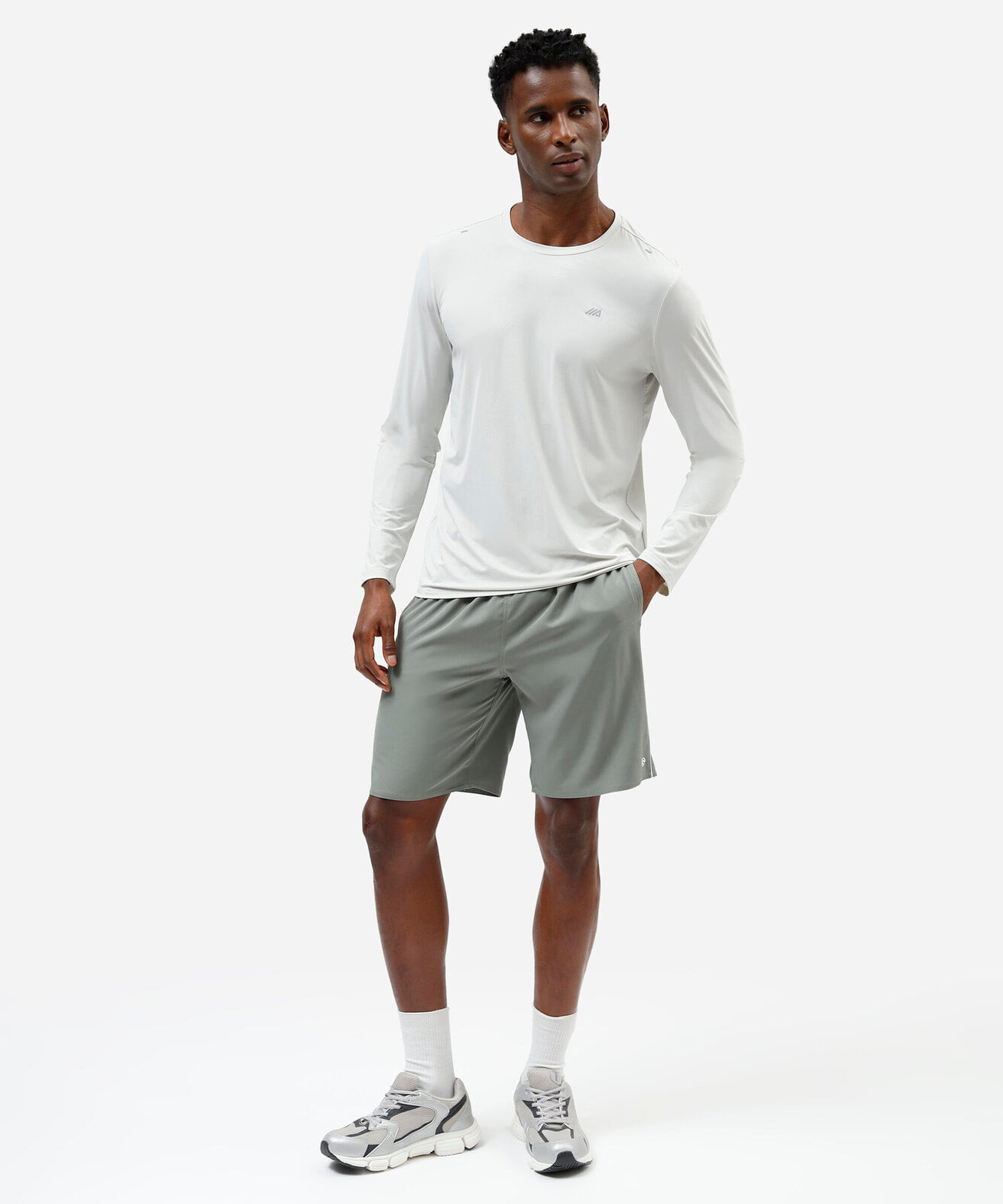 bermuda masculina com bolsos esportiva verde