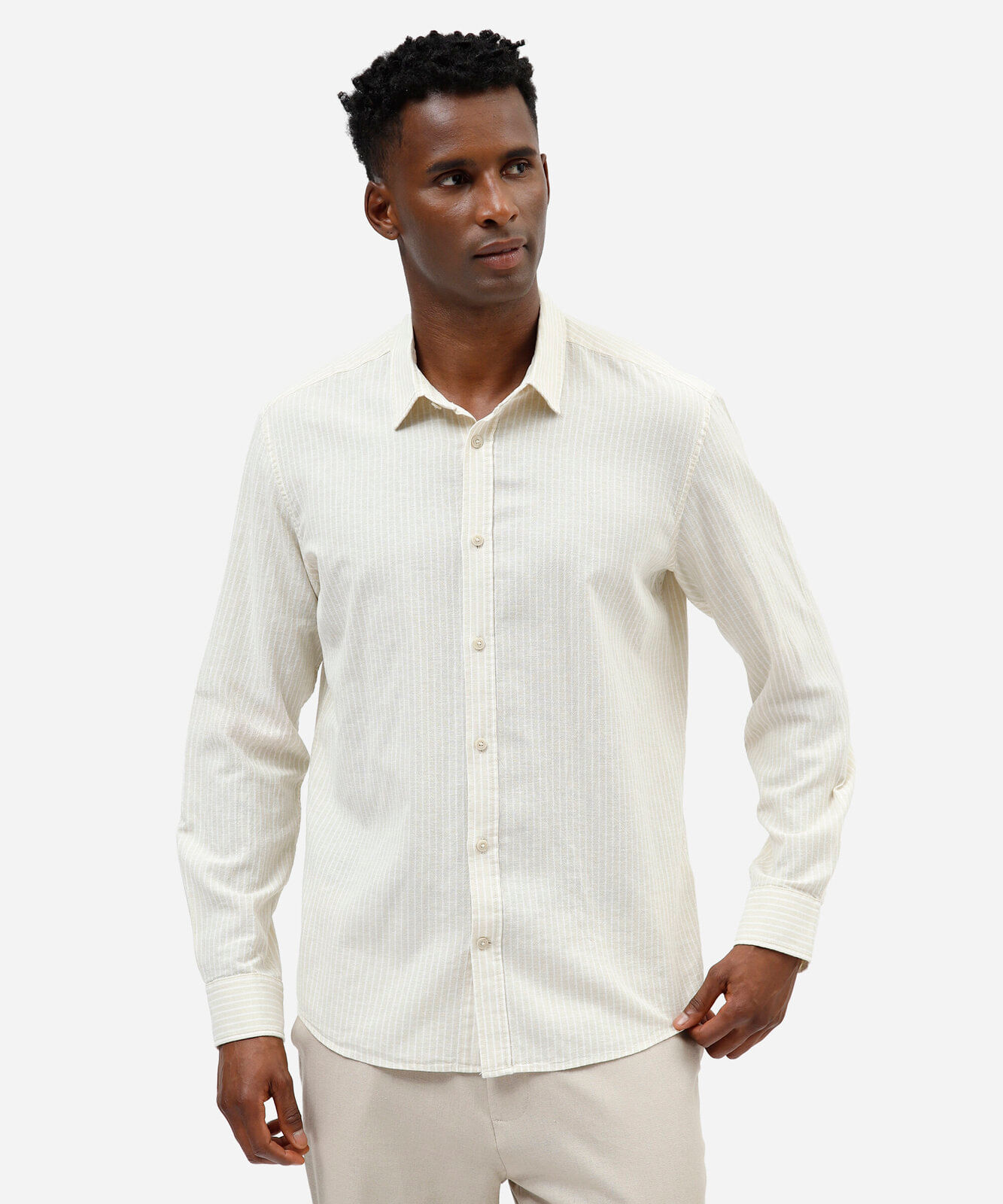 camisa masculina com linho manga longa listrada bege