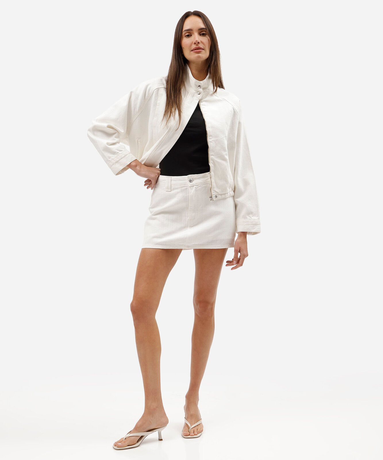 short saia feminino de sarja canelado cintura média off white