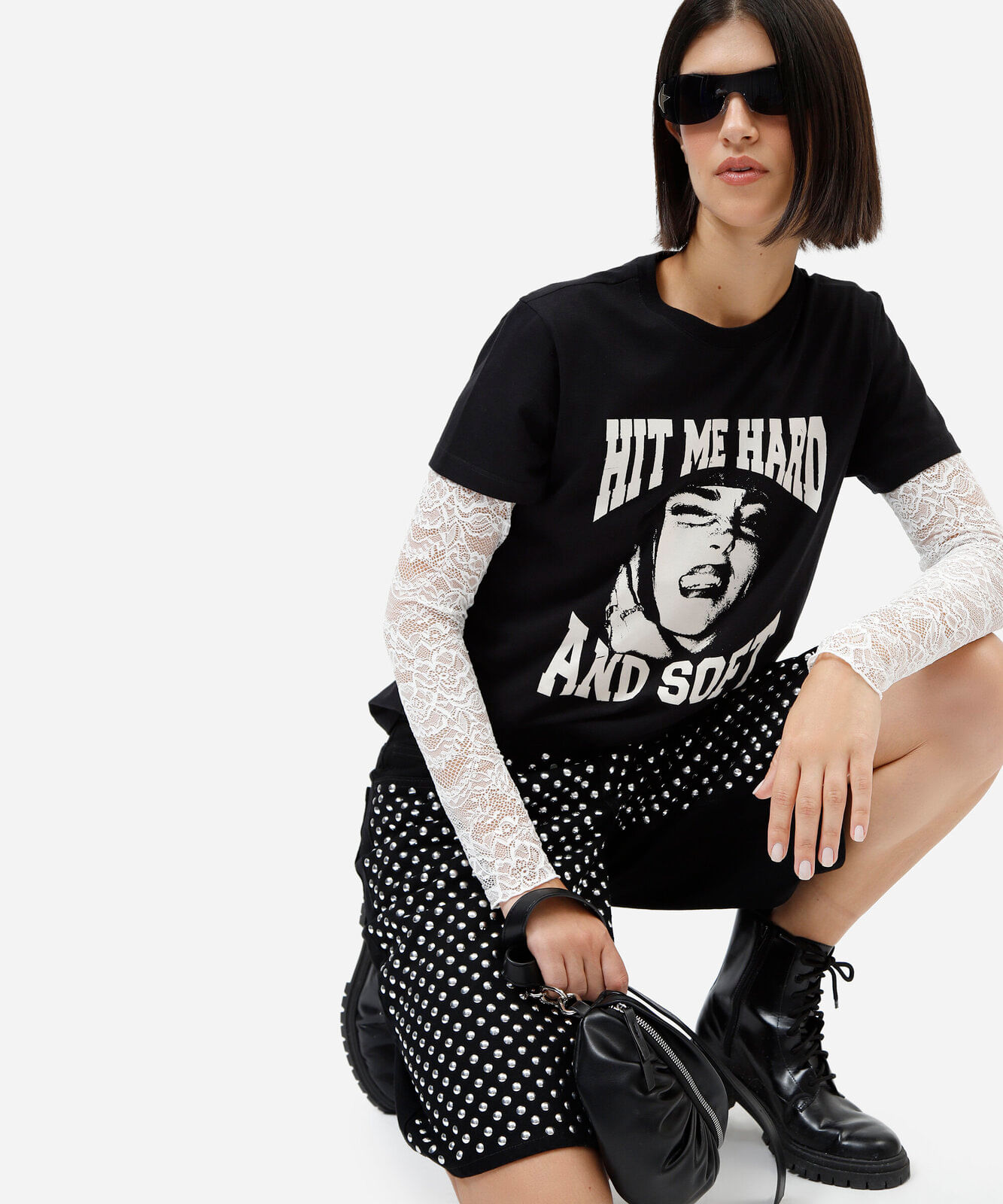 camiseta feminina de algodão manga curta billie eilish preta