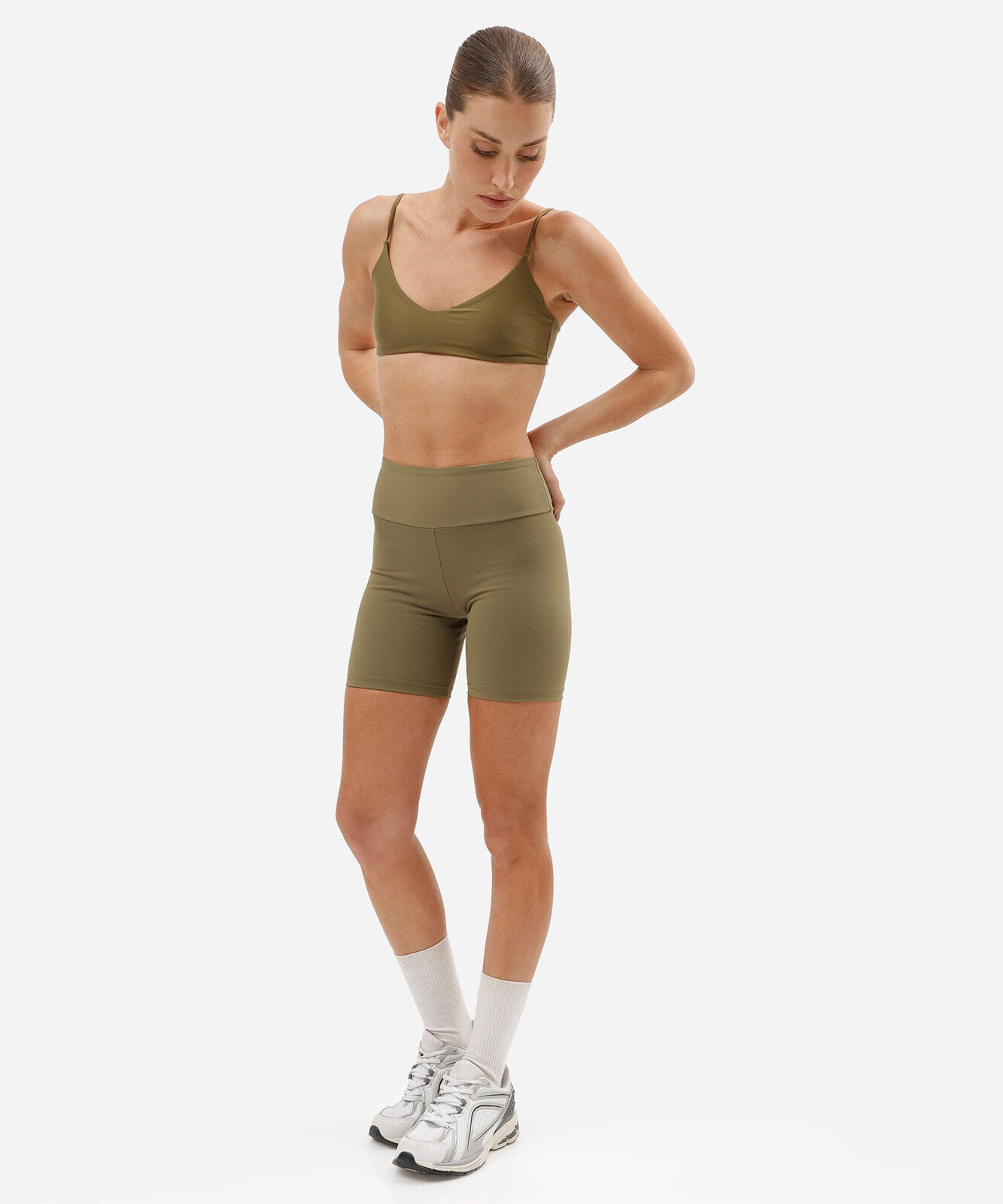 bermuda feminina esportiva - verde