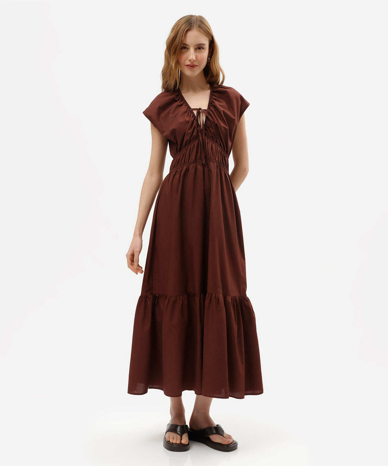 vestido midi feminino de algodão decote v franzido marrom