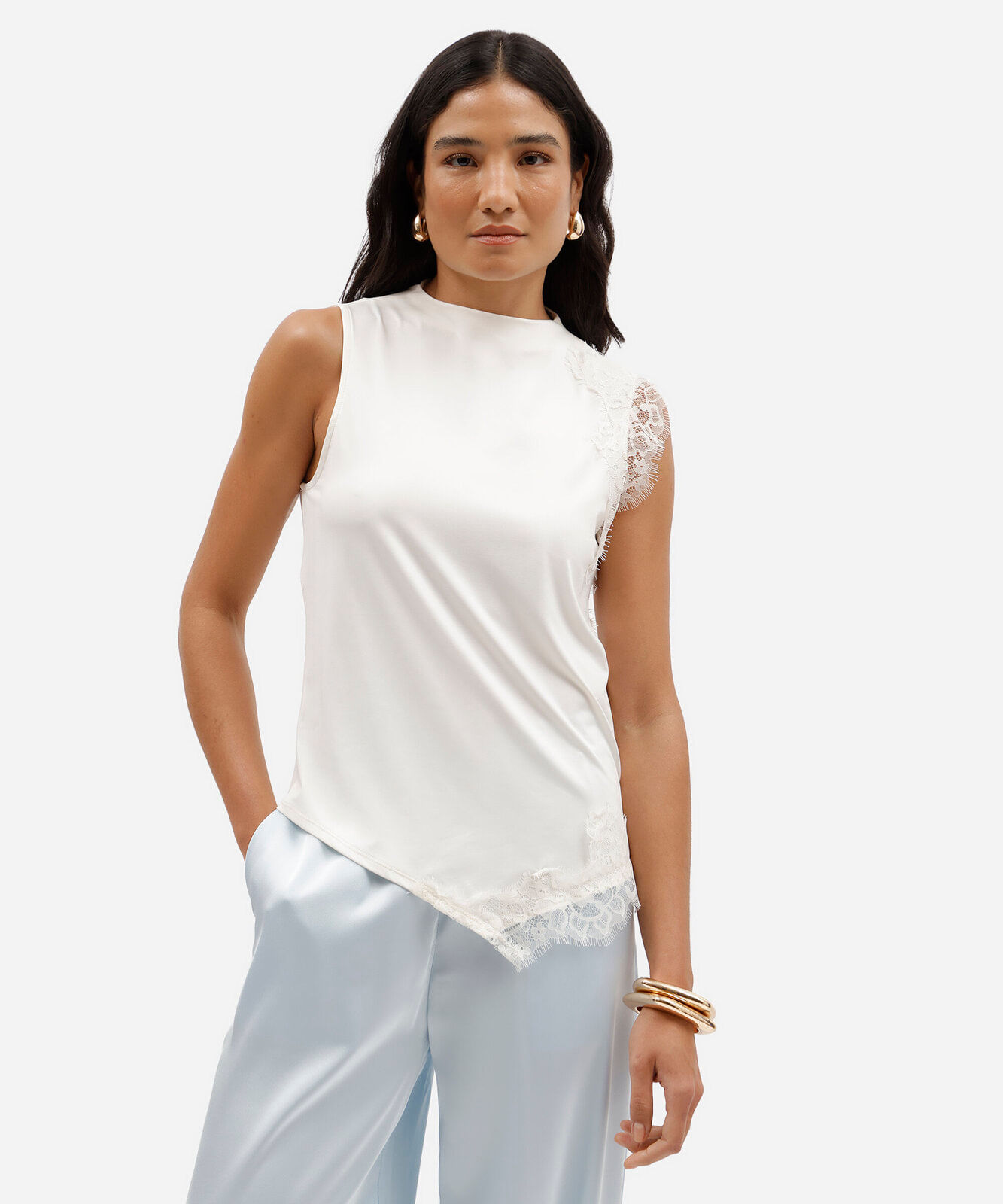 regata feminina com renda off white
