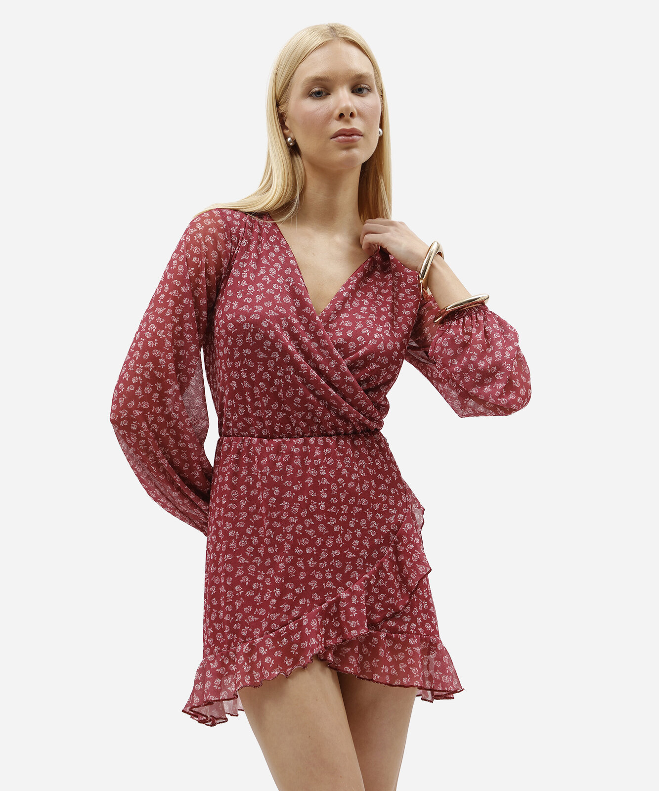 vestido curto feminino de tule decote v manga longa floral vinho