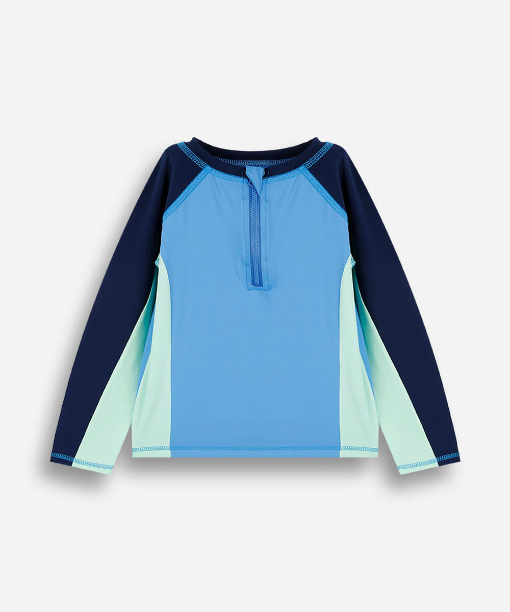 camiseta de praia infantil manga longa com recortes e proteção uv colorido