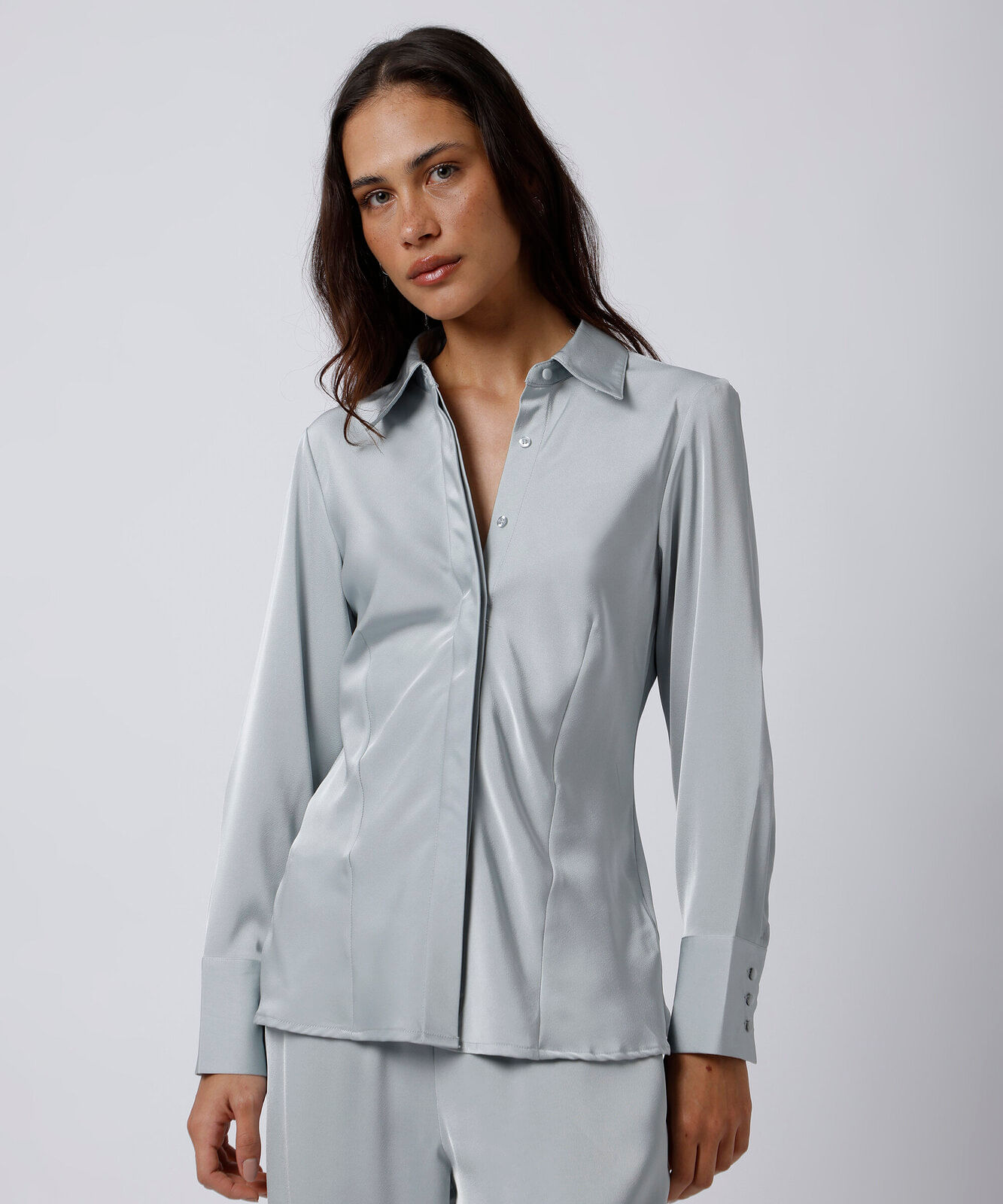 camisa feminina manga longa acetinada mindset azul