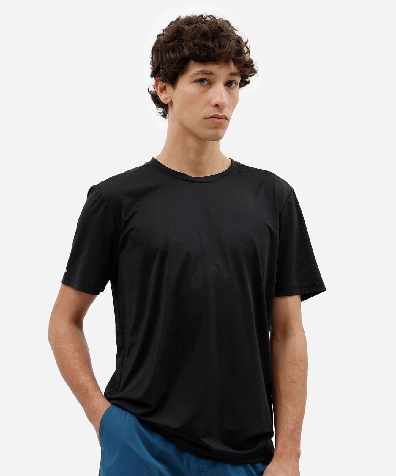 camiseta masculina de poliamida manga curta esportiva preta