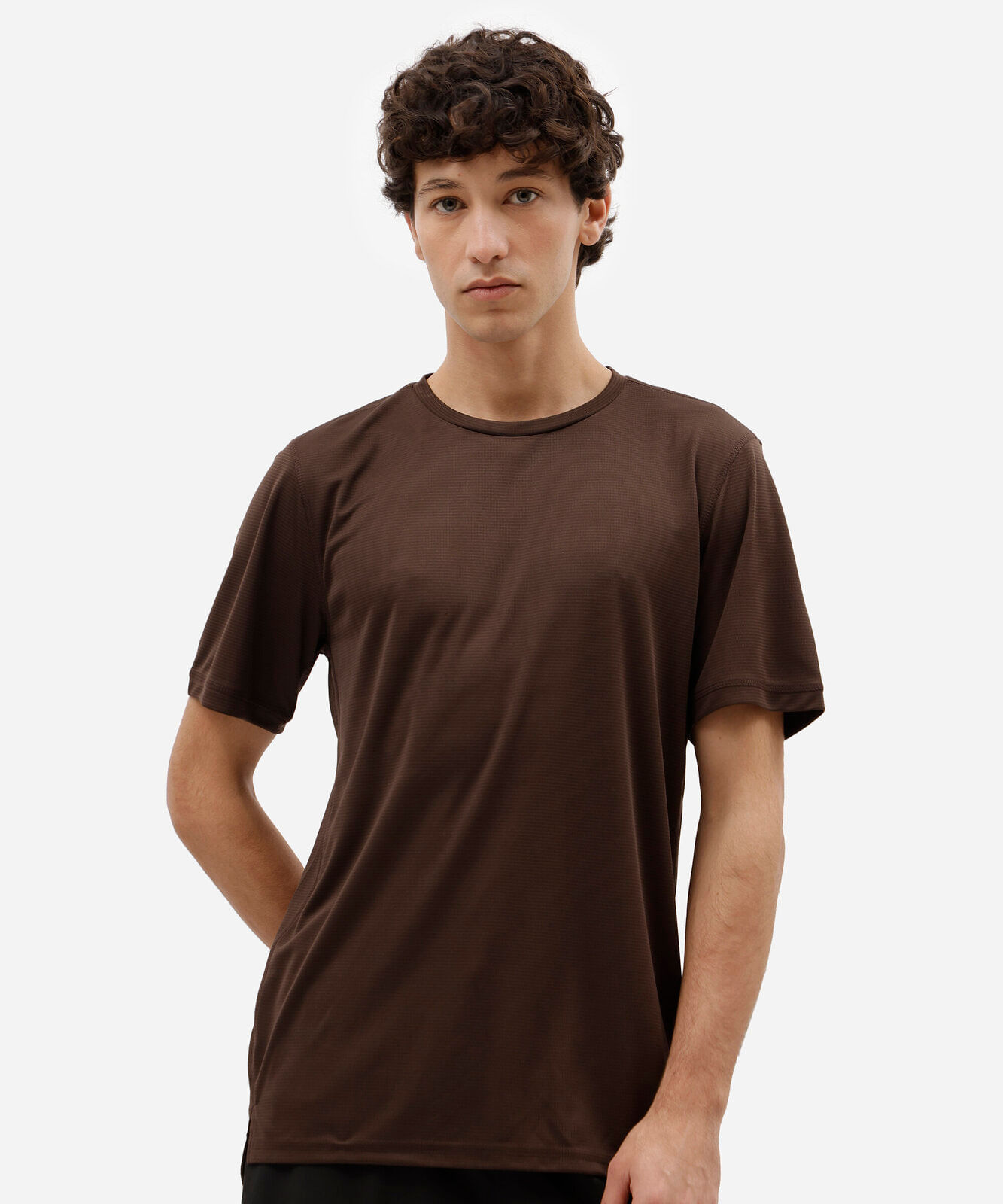 camiseta quadriculada esportiva marrom