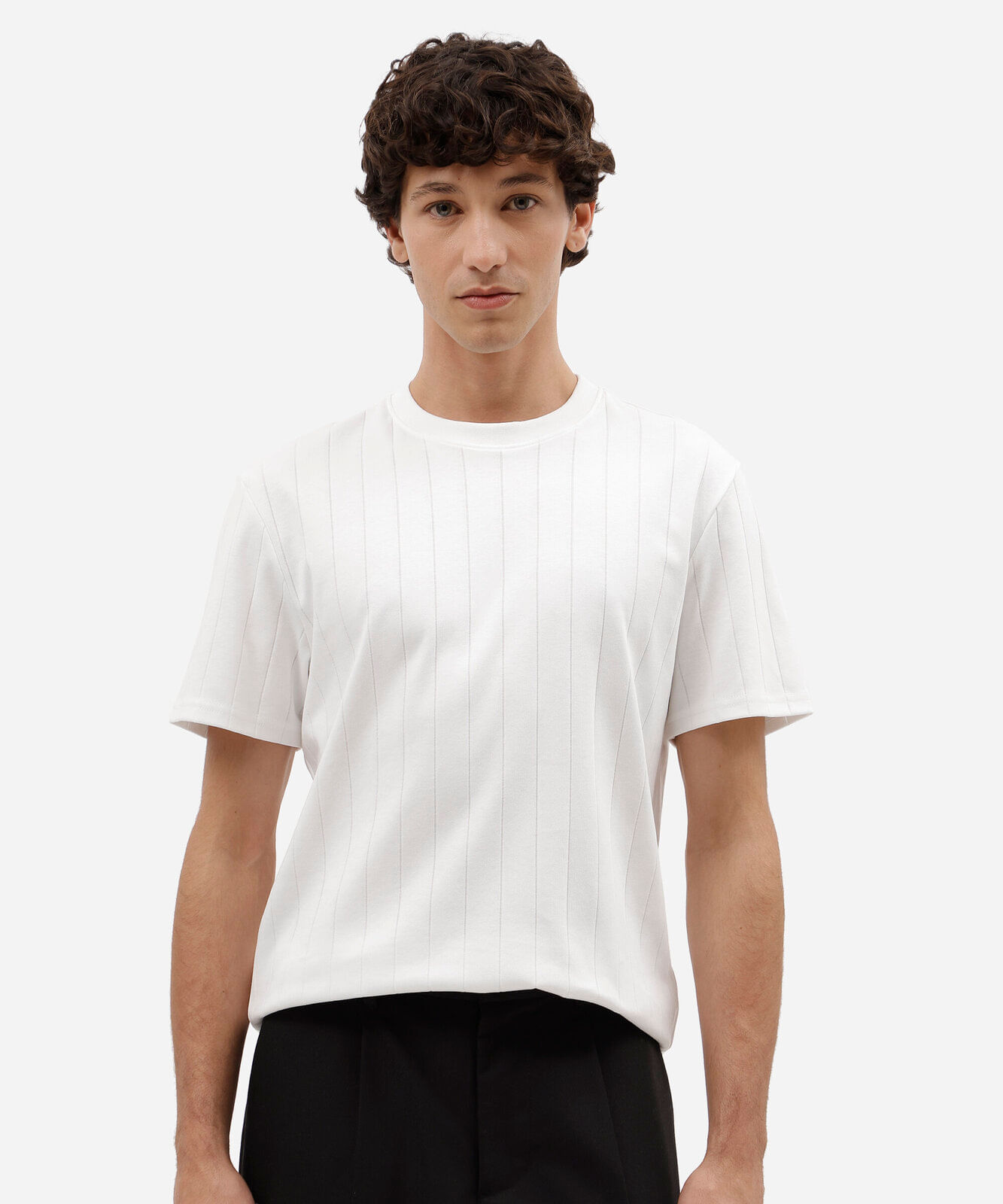 camiseta slim fit masculina de algodão peruano manga curta canelada off white