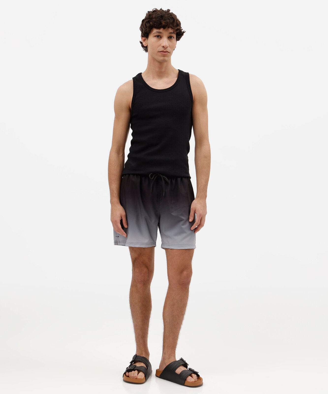 short masculino cós elástico degradê preto