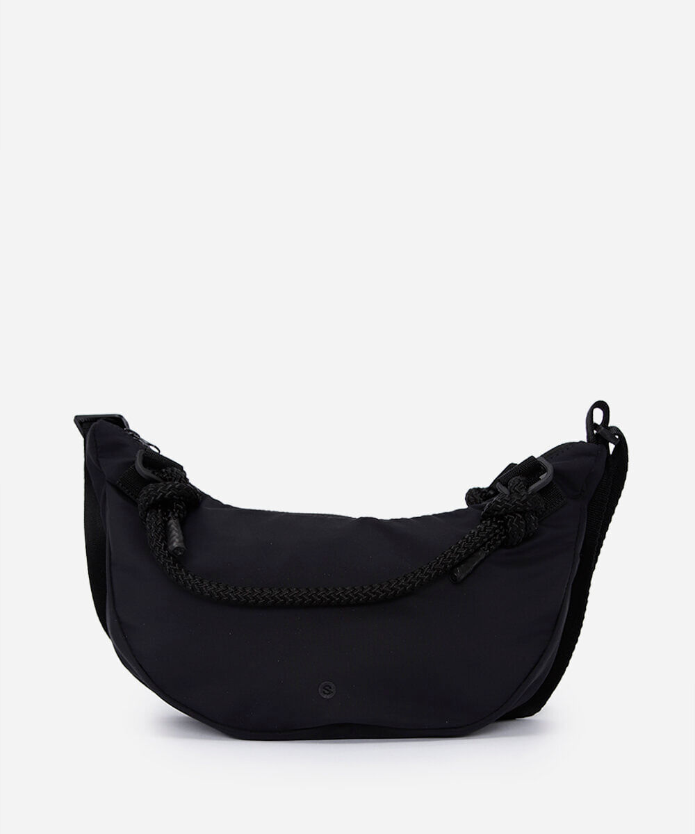 bolsa transversal esportiva meia lua com corda preta
