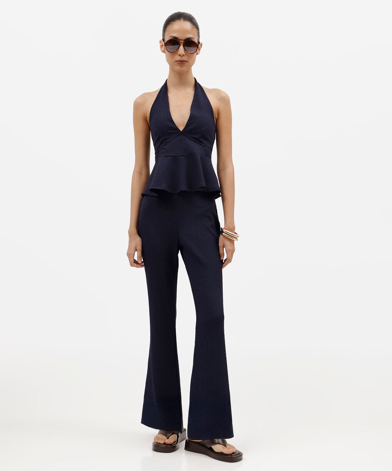 calça flare feminina cós elástico texturizada azul