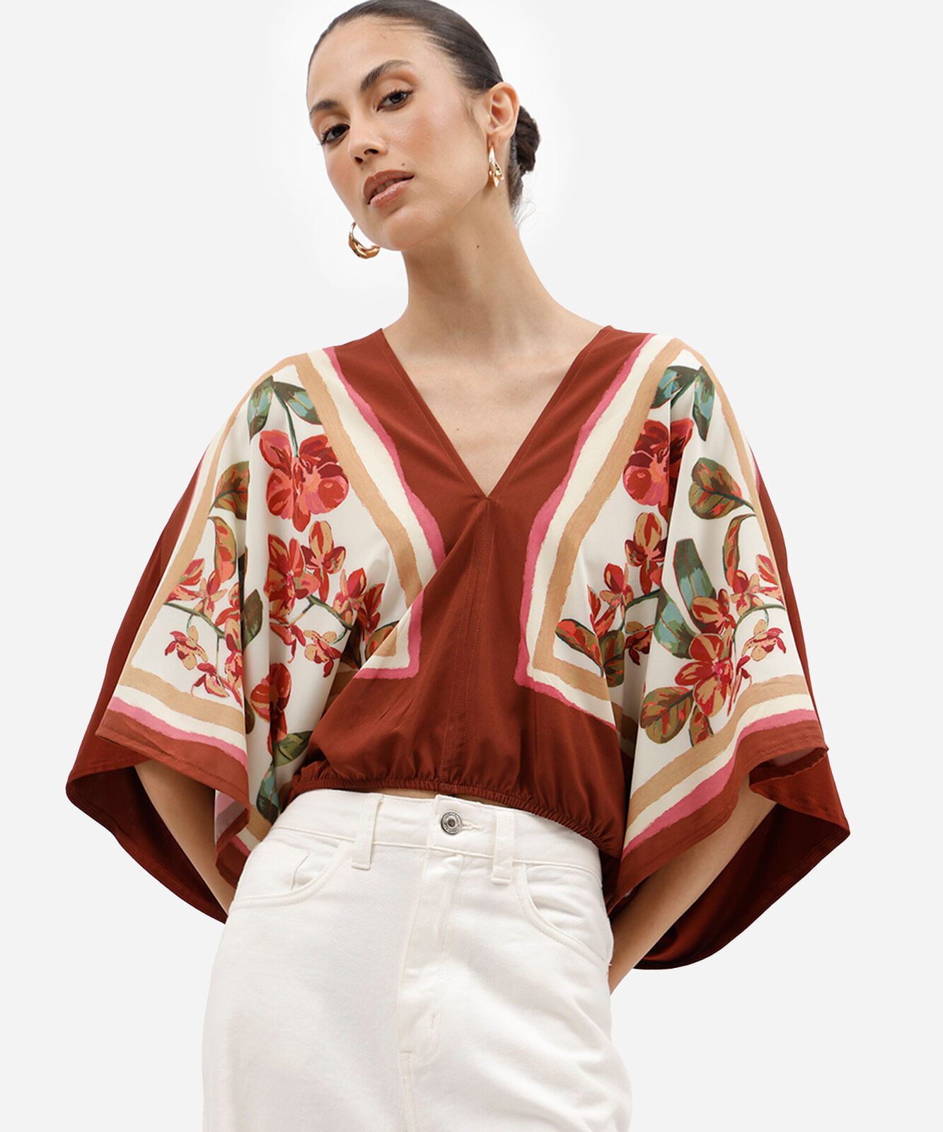 bata feminina com viscose decote v manga curta floral laranja