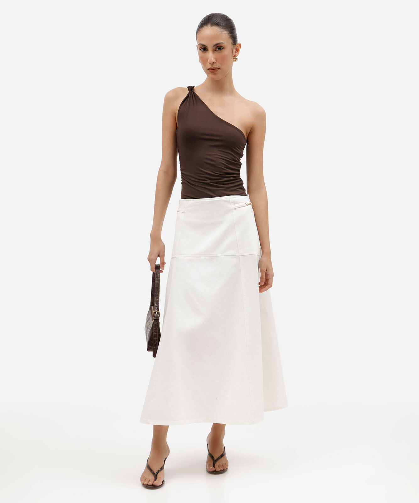 saia midi feminina de sarja com recortes e fivelas off white