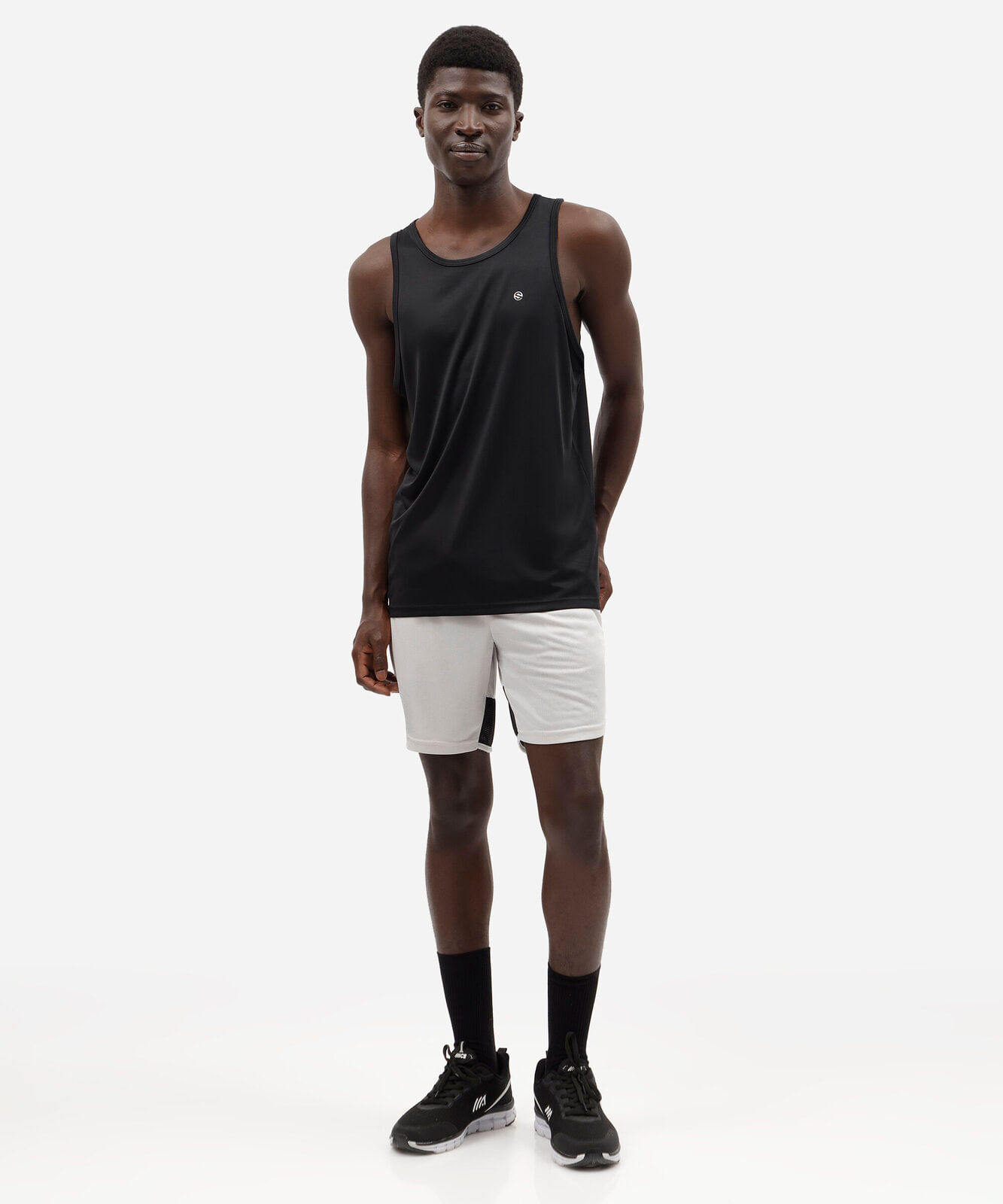 short masculino esportivo texturizado com recorte cinza