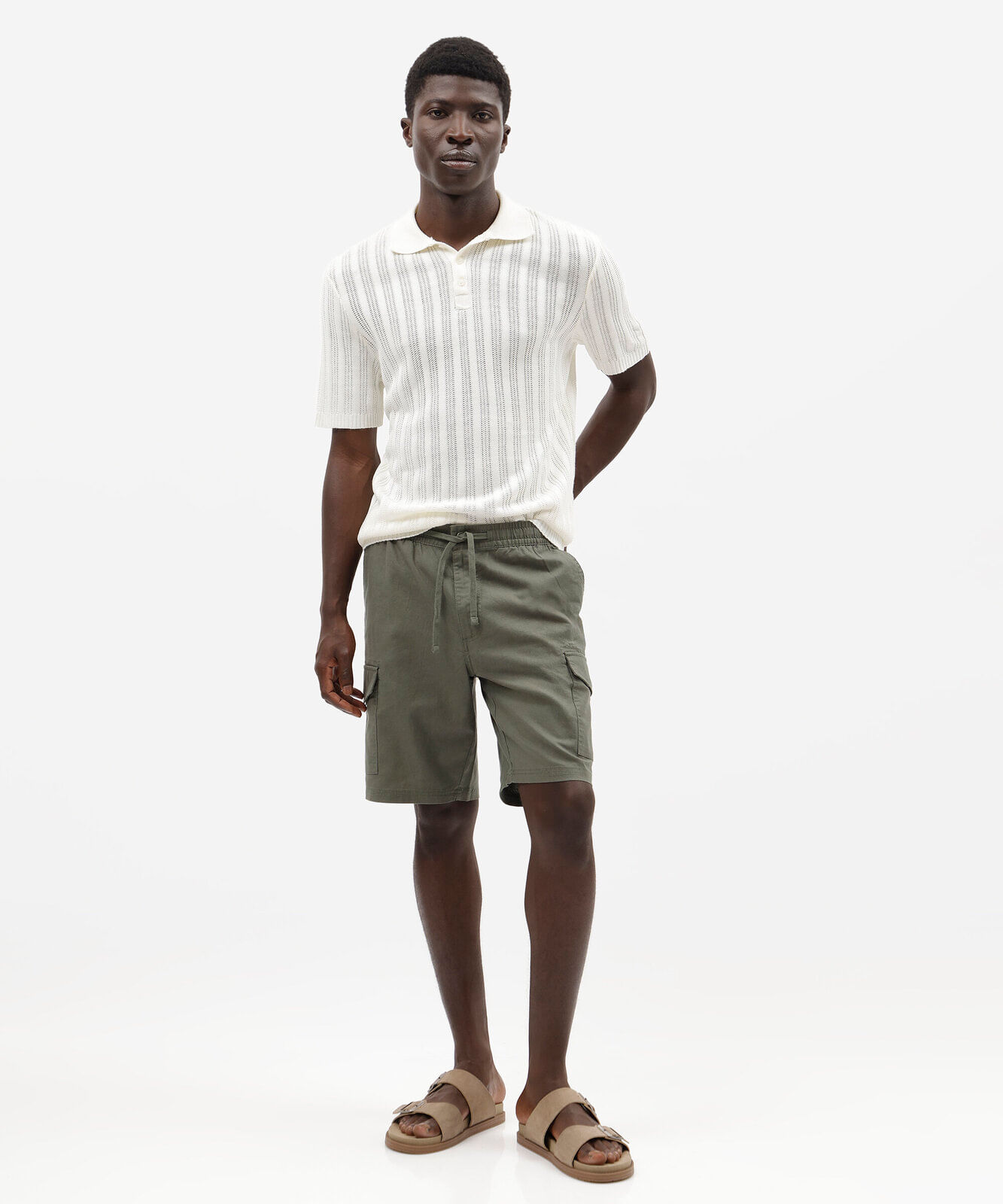 bermuda cargo masculina com linho cós elástico verde