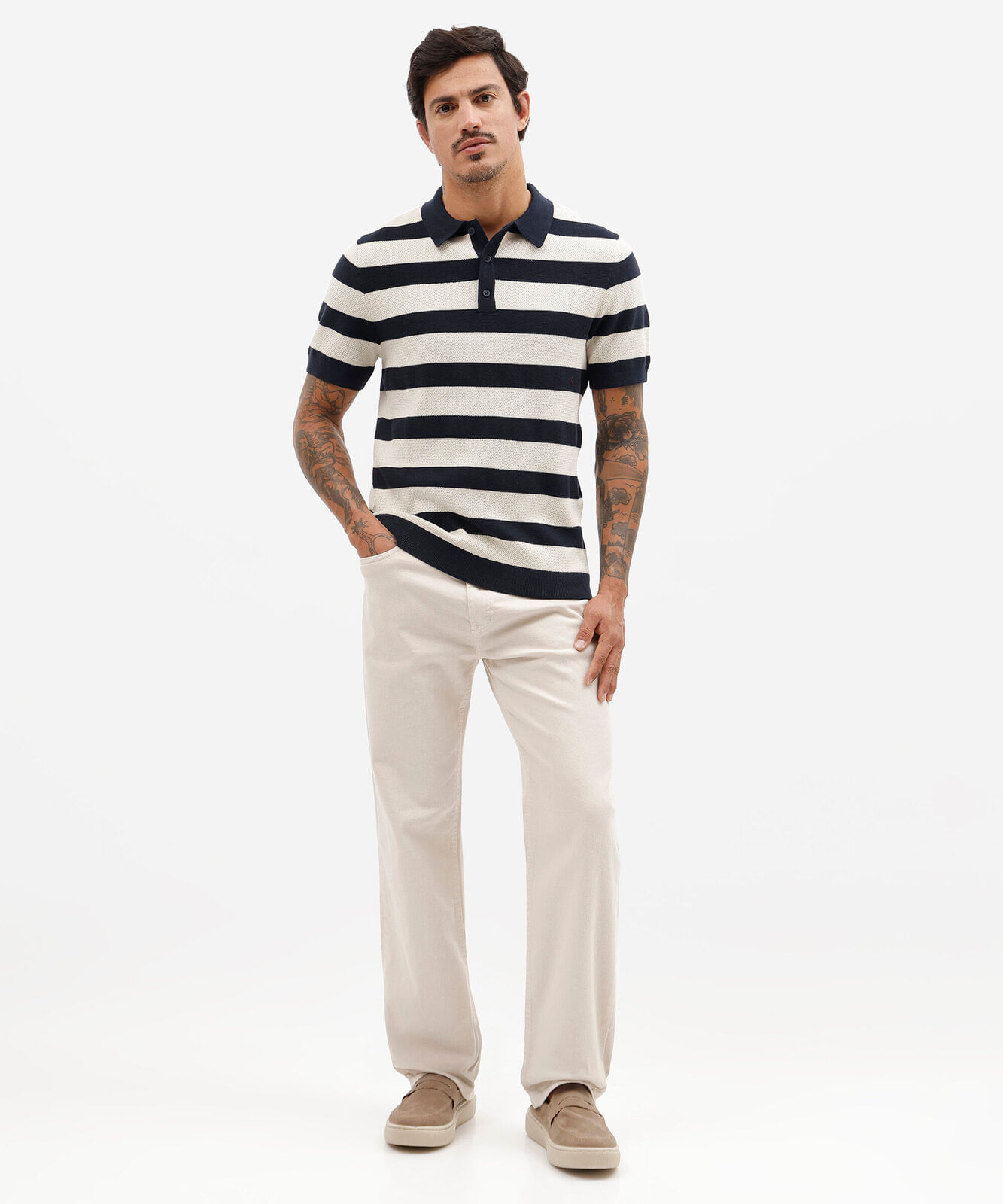 calça reta masculina de sarja bege