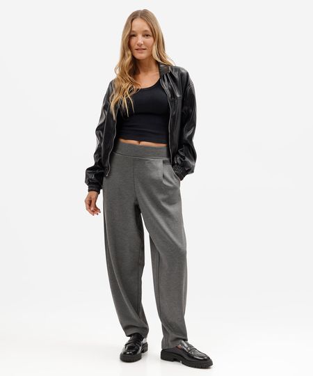 calça balloon feminina com viscose e pregas scuba básica cinza P