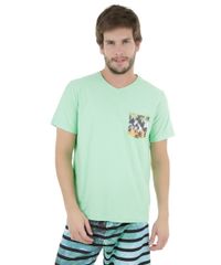 Camiseta-com-Bolso-Estampado-Verde-Claro-8258035-Verde_Claro_1