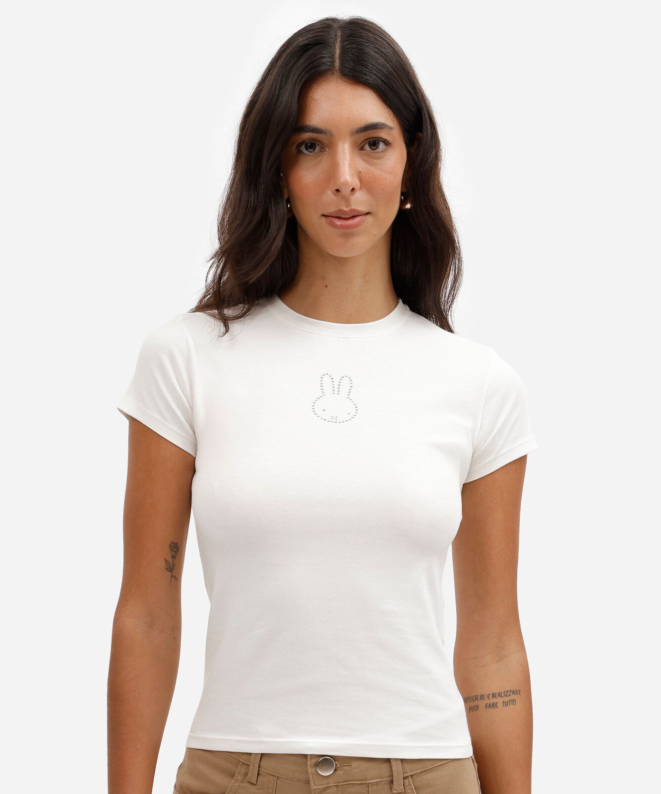 blusa baby look feminina de algodão manga curta miffy off white