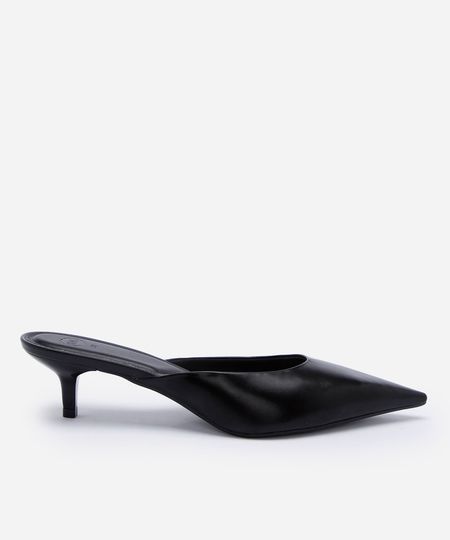 scarpin mule feminino de bico fino com salto fino preto 35