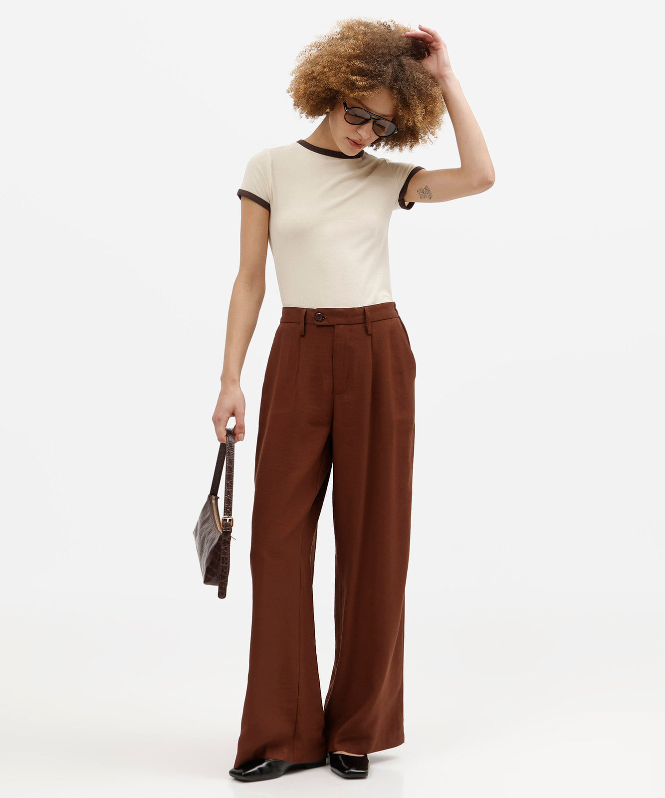 calça wide leg feminina com viscose cós elástico marrom
