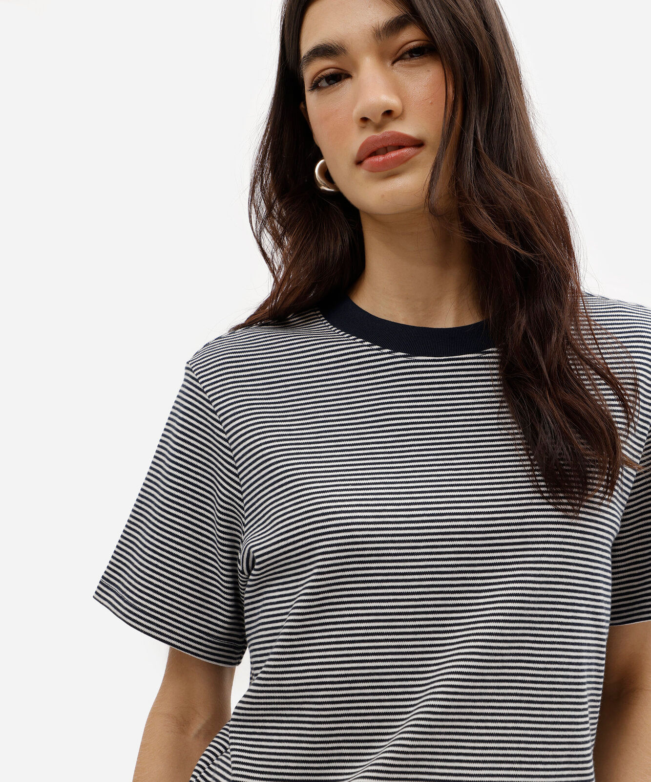 camiseta feminina de algodão peruano manga curta listrada básica azul
