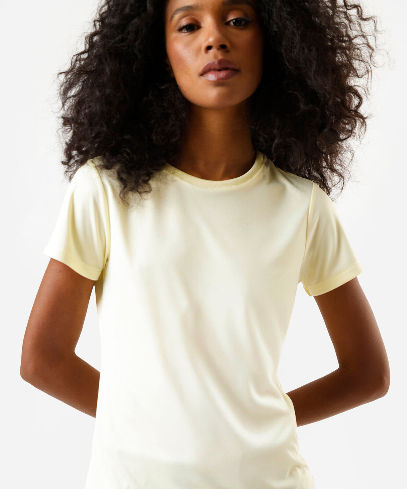 blusa feminina básica manga curta esportiva amarela