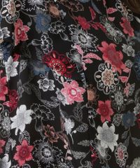 Blusa-Floral-com-Babado-Preta-8174181-Preto_4