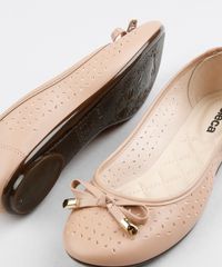 Sapatilha-Feminina-Moleca-com-Laco-e-Recortes-Bege-9330618-Bege_3