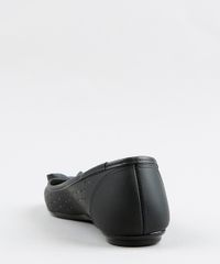 Sapatilha-Feminina-Moleca-com-Laco-e-Recortes-Preta-9330613-Preto_4