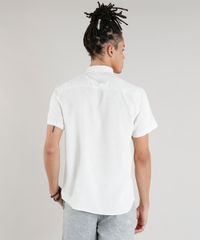 Camisa-Masculina-com-Bolso-em-Linho-Manga-Curta-Bege-Claro-9334909-Bege_Claro_2