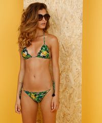 Biquini-Calcinha-Levanta-Bumbum-Blueman-Estampado-Banana-com-Protecao-UV50--Preto-9280730-Preto_2