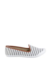 Tenis-Listrado-Moleca-Branco-8318946-Branco_2