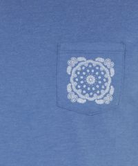 Camiseta-com-Bolso-Etnico-Azul-8280239-Azul_4